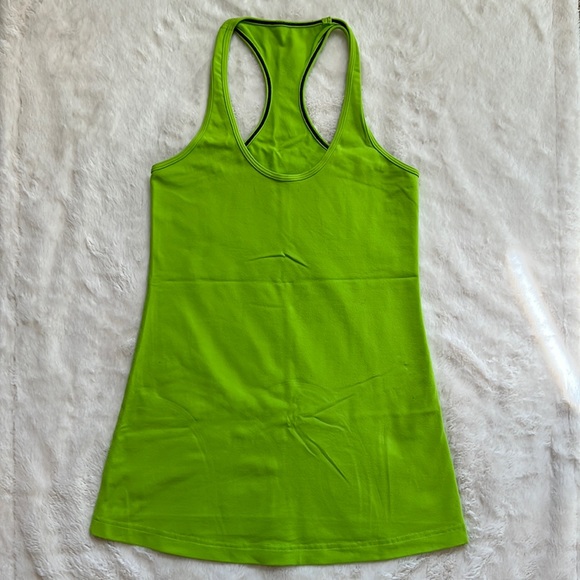 Lululemon tank top - Picture 1 of 2